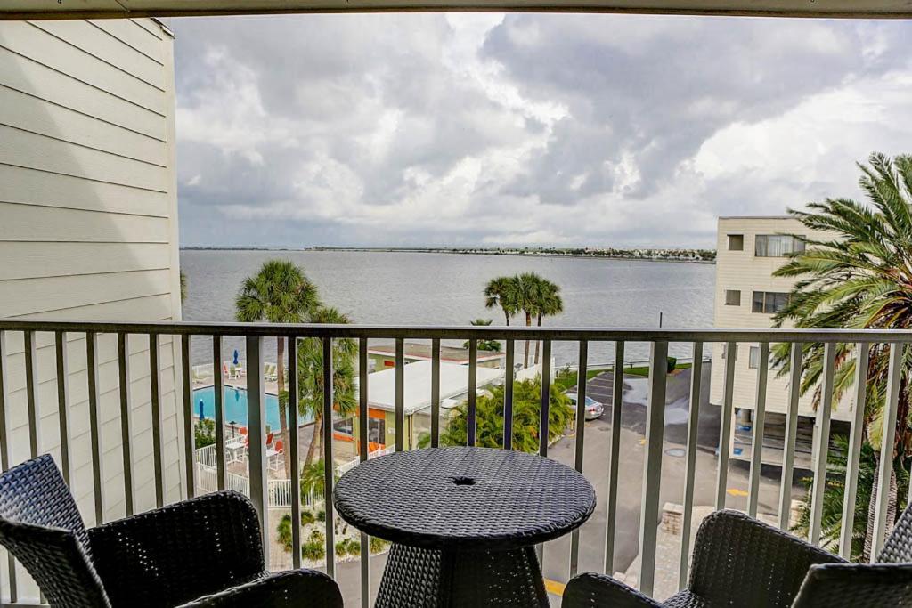 410-Gorgeous Views, Waterfront, Wifi, Pool And Close To Bucs Stadium Tampa Ngoại thất bức ảnh